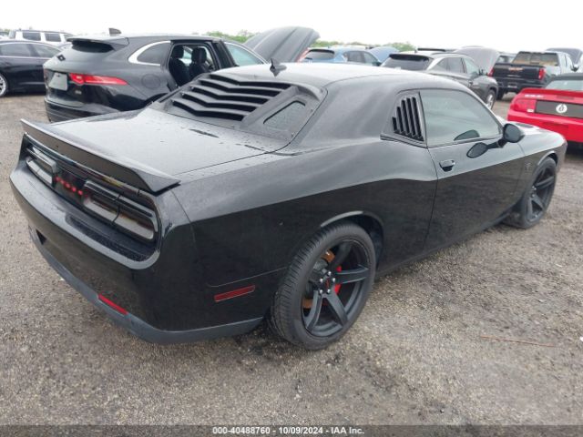 Photo 3 VIN: 2C3CDZC96JH342733 - DODGE CHALLENGER 