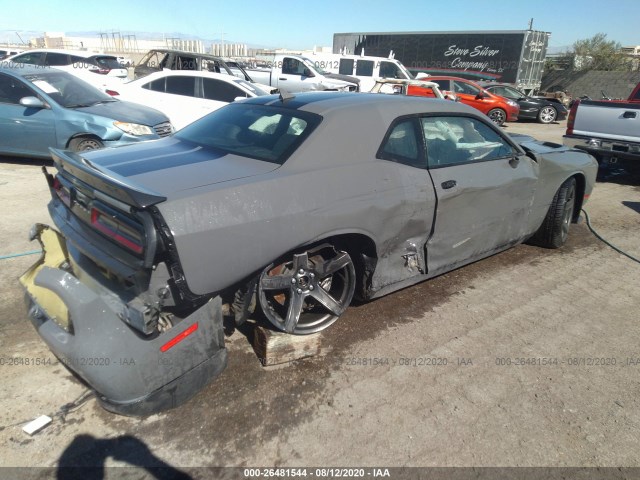 Photo 3 VIN: 2C3CDZC98JH152822 - DODGE CHALLENGER 