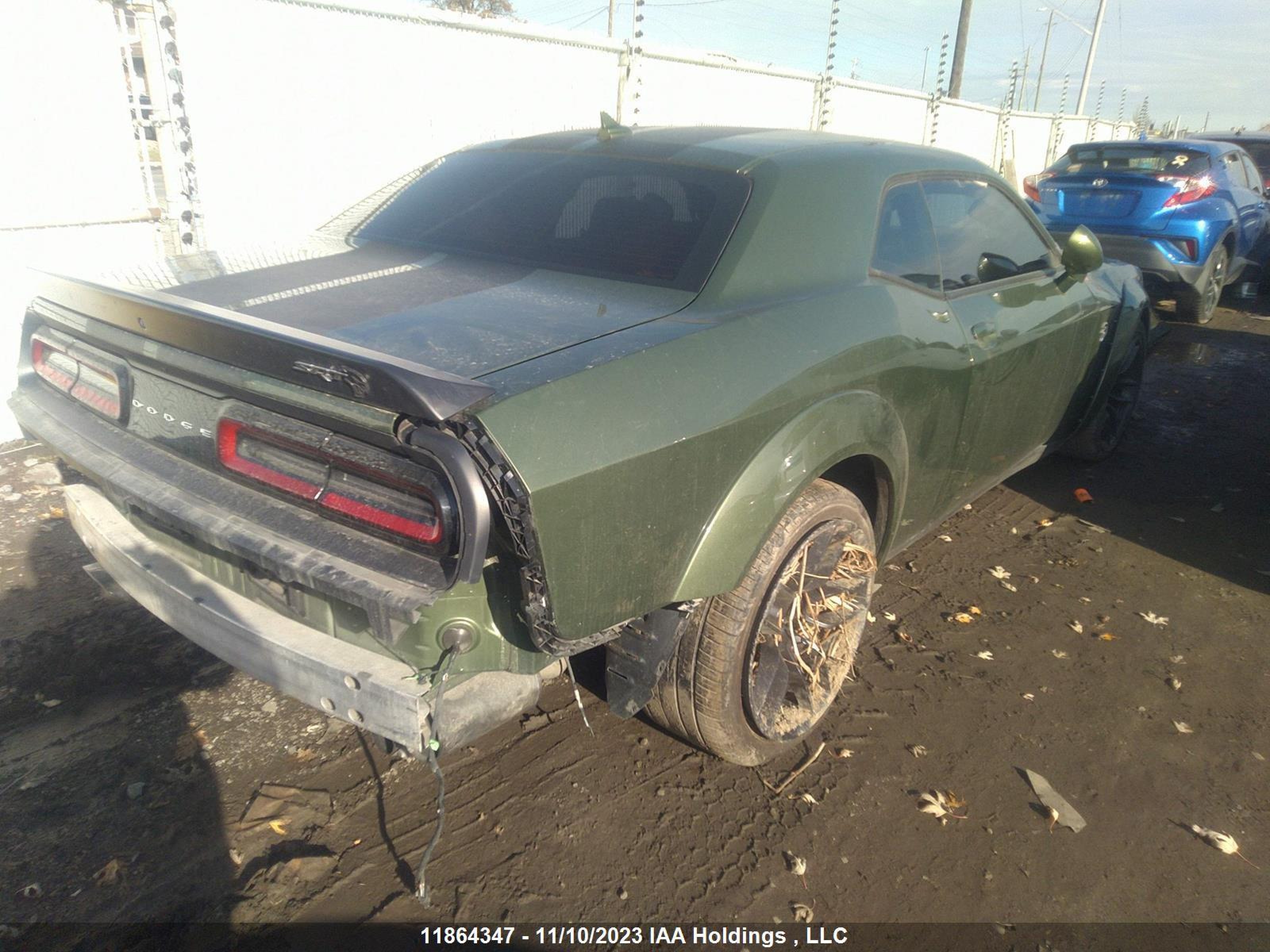 Photo 3 VIN: 2C3CDZC9XJH224992 - DODGE CHALLENGER 