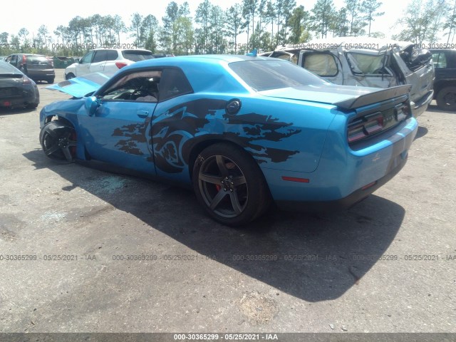 Photo 2 VIN: 2C3CDZC9XJH304776 - DODGE CHALLENGER 