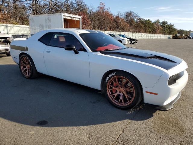 Photo 3 VIN: 2C3CDZDJ3FH804679 - DODGE CHALLENGER 