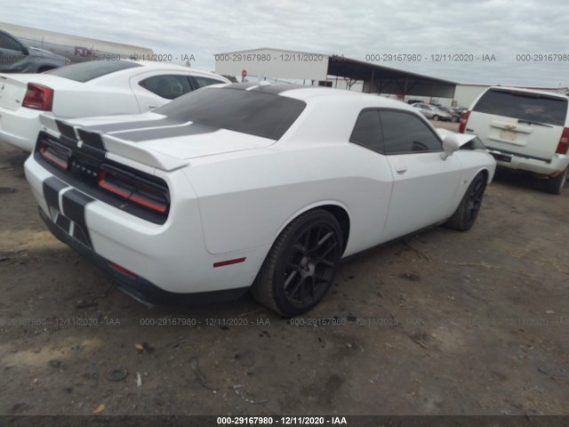 Photo 3 VIN: 2C3CDZDJ3GH245720 - DODGE CHALLENGER 