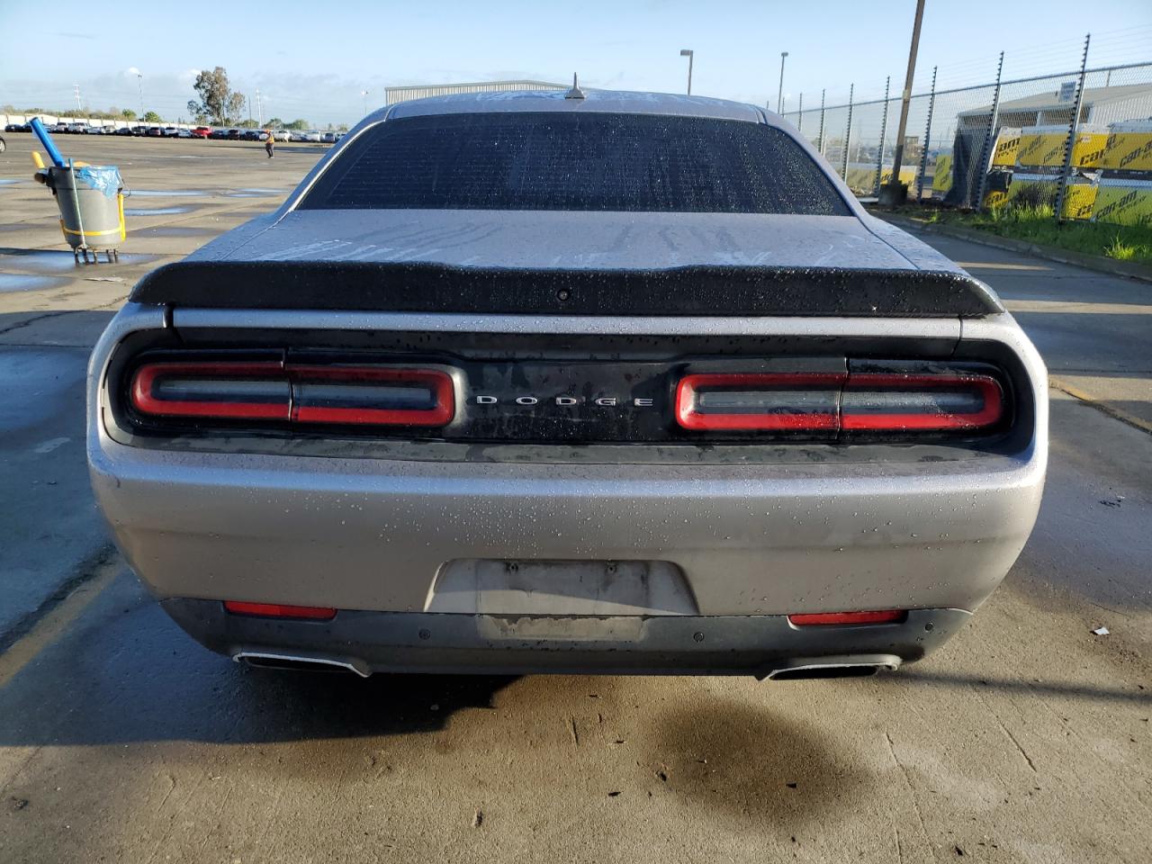 Photo 5 VIN: 2C3CDZFJ0FH850581 - DODGE CHALLENGER 