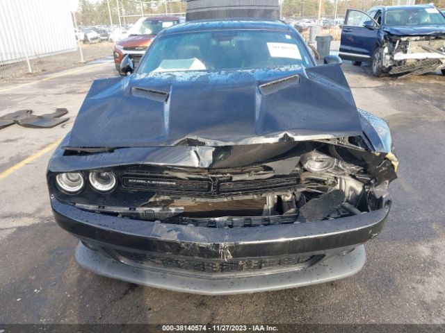 Photo 5 VIN: 2C3CDZFJ0GH288876 - DODGE CHALLENGER 