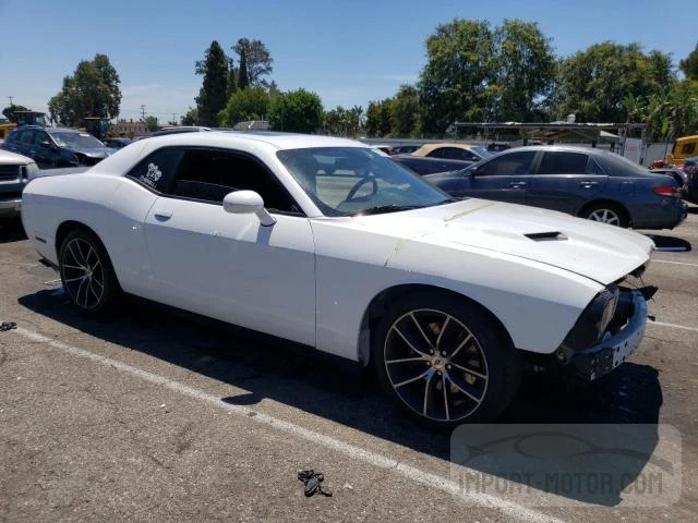 Photo 3 VIN: 2C3CDZFJ0JH152030 - DODGE CHALLENGER 