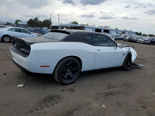 Photo 2 VIN: 2C3CDZFJ0JH310432 - DODGE CHALLENGER 