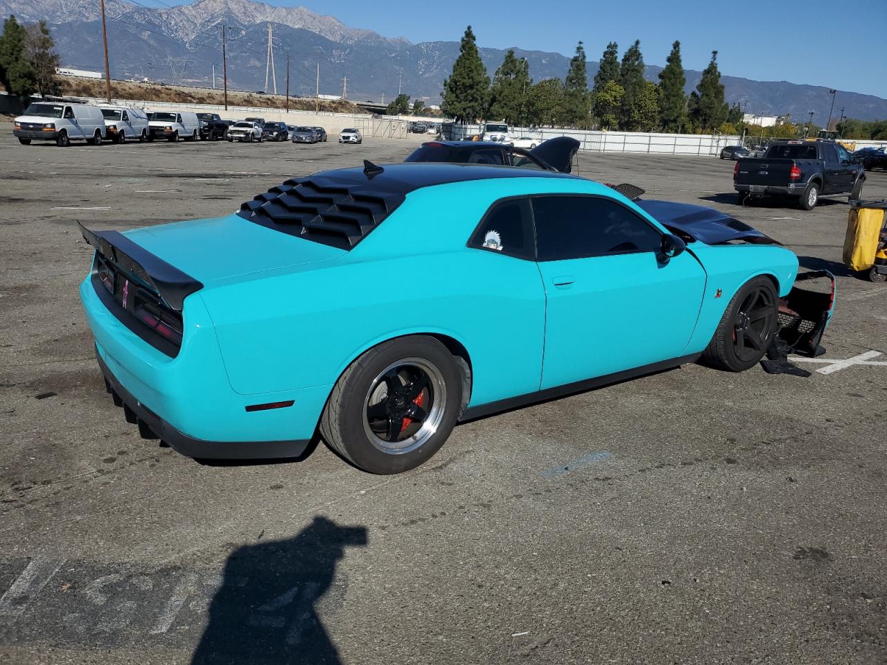 Photo 2 VIN: 2C3CDZFJ0KH547164 - DODGE CHALLENGER 