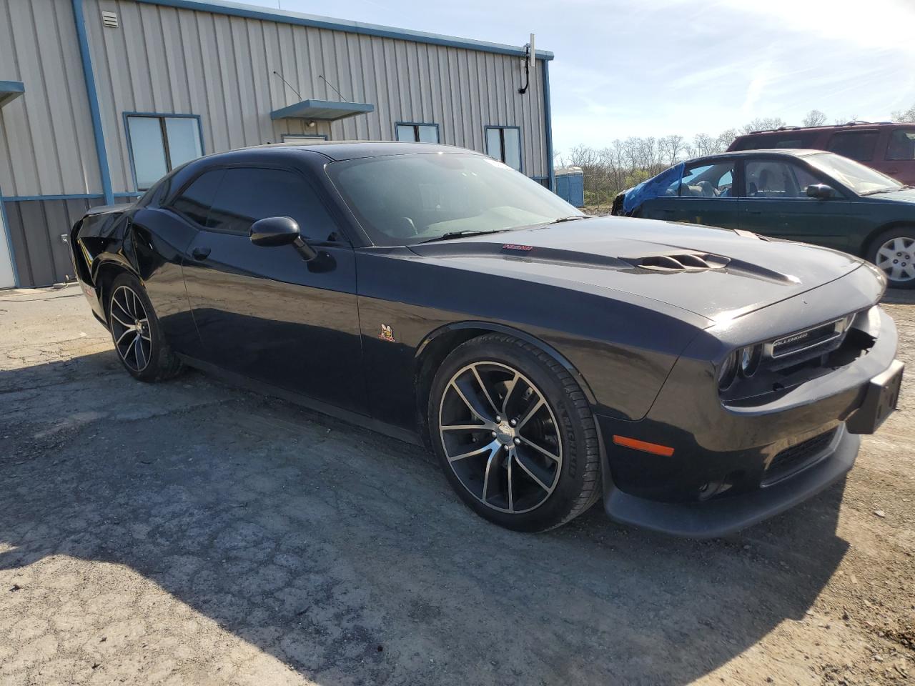 Photo 3 VIN: 2C3CDZFJ1FH701323 - DODGE CHALLENGER 