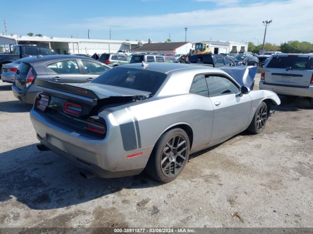 Photo 3 VIN: 2C3CDZFJ1GH337437 - DODGE CHALLENGER 