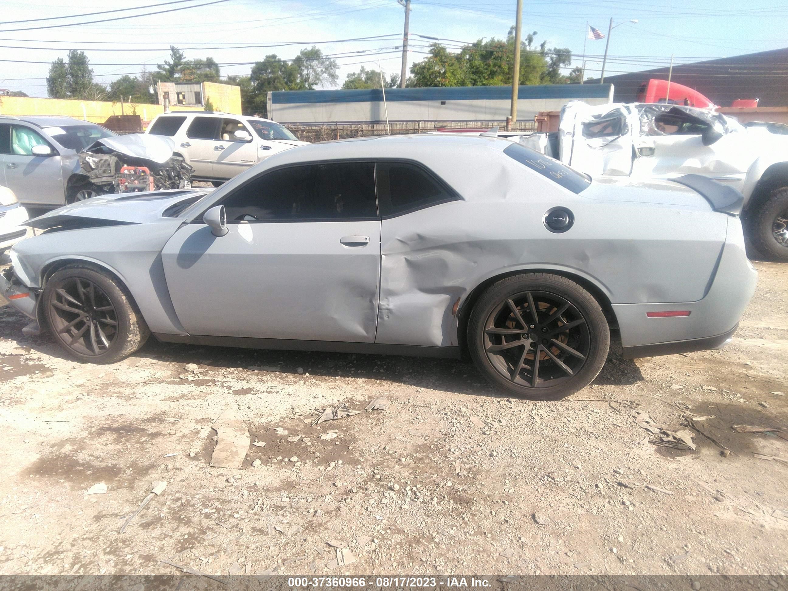 Photo 13 VIN: 2C3CDZFJ1MH521076 - DODGE CHALLENGER 