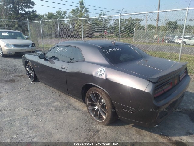 Photo 2 VIN: 2C3CDZFJ2JH204922 - DODGE CHALLENGER 