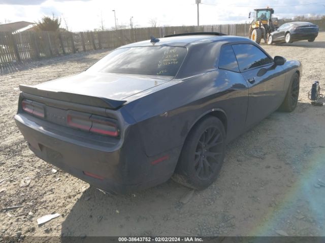 Photo 3 VIN: 2C3CDZFJ3GH322096 - DODGE CHALLENGER 