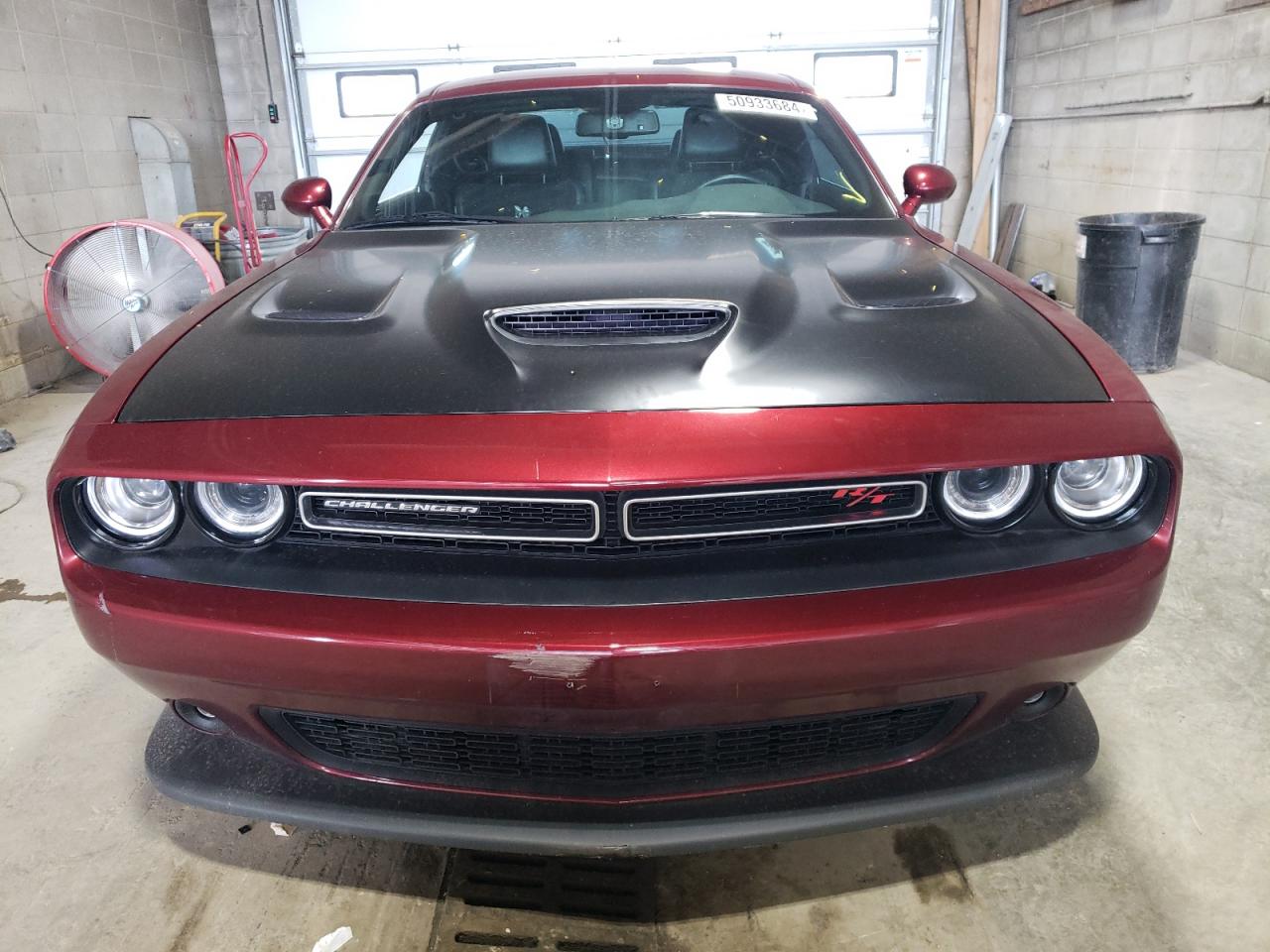 Photo 4 VIN: 2C3CDZFJ3HH633349 - DODGE CHALLENGER 