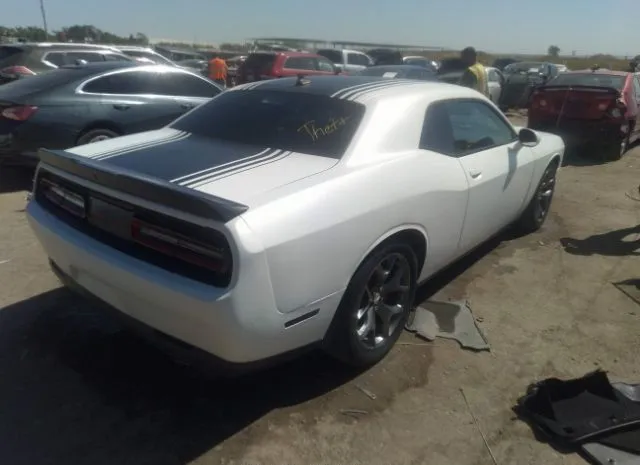 Photo 3 VIN: 2C3CDZFJ3JH279368 - DODGE CHALLENGER 