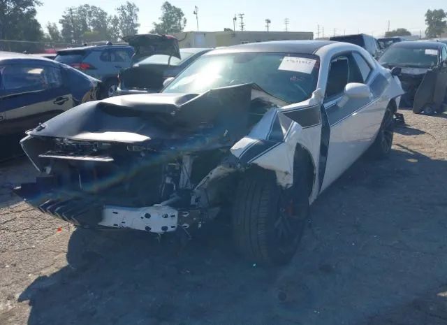 Photo 1 VIN: 2C3CDZFJ3NH211609 - DODGE CHALLENGER 