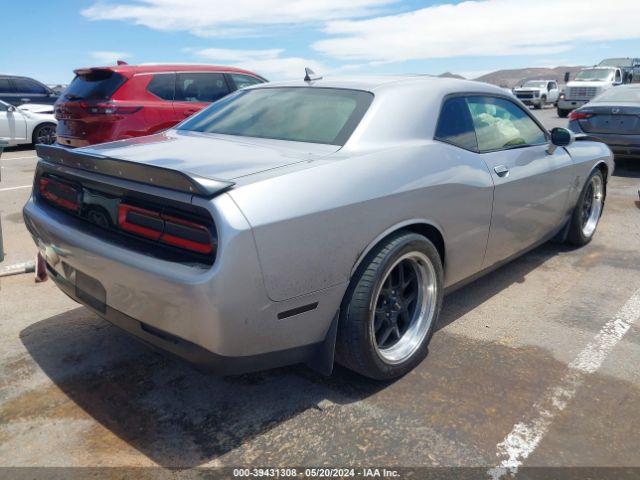 Photo 3 VIN: 2C3CDZFJ4GH289156 - DODGE CHALLENGER 