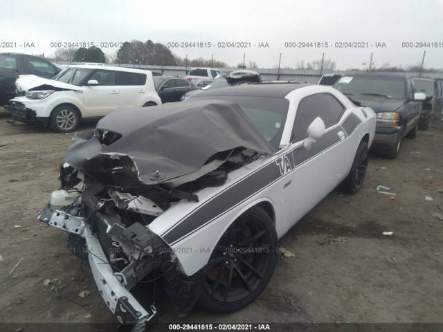 Photo 1 VIN: 2C3CDZFJ4HH592455 - DODGE CHALLENGER 