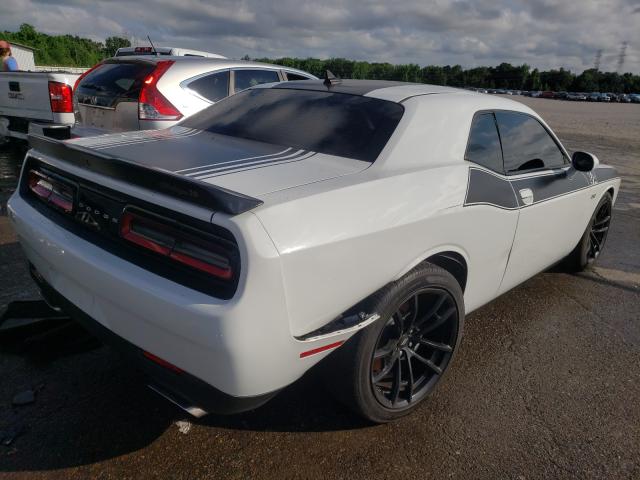 Photo 3 VIN: 2C3CDZFJ4JH204811 - DODGE CHALLENGER 