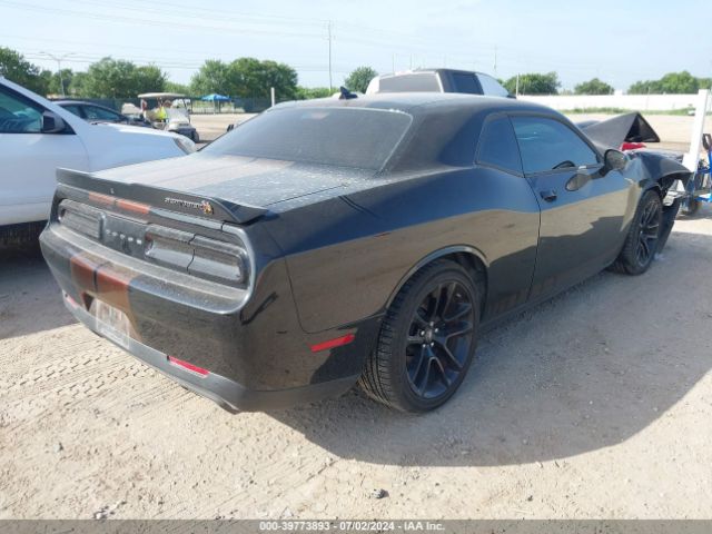 Photo 3 VIN: 2C3CDZFJ4PH614808 - DODGE CHALLENGER 