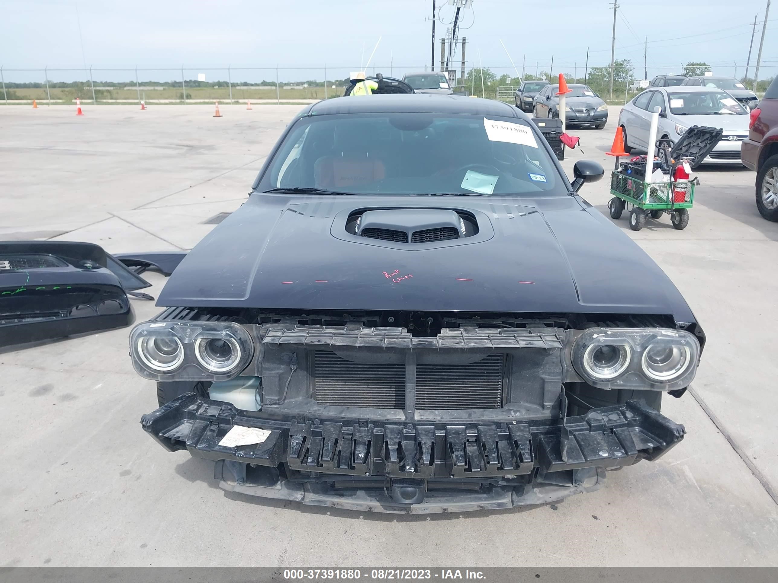 Photo 12 VIN: 2C3CDZFJ5GH264489 - DODGE CHALLENGER 