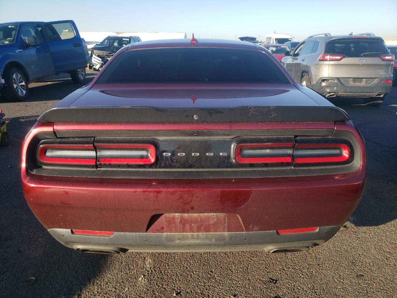 Photo 5 VIN: 2C3CDZFJ5JH161452 - DODGE CHALLENGER 