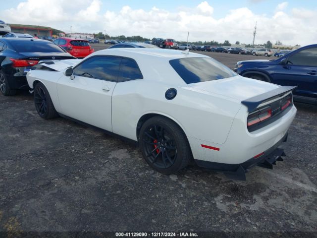 Photo 2 VIN: 2C3CDZFJ5MH521646 - DODGE CHALLENGER 