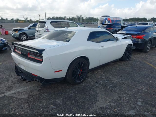 Photo 3 VIN: 2C3CDZFJ5MH521646 - DODGE CHALLENGER 