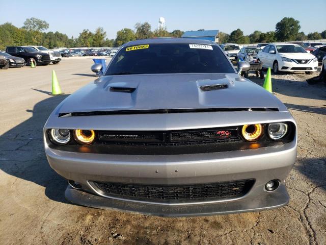 Photo 4 VIN: 2C3CDZFJ6HH588908 - DODGE CHALLENGER 