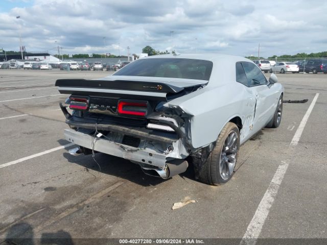 Photo 3 VIN: 2C3CDZFJ6MH684077 - DODGE CHALLENGER 