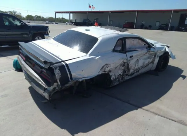 Photo 3 VIN: 2C3CDZFJ7GH271718 - DODGE CHALLENGER 