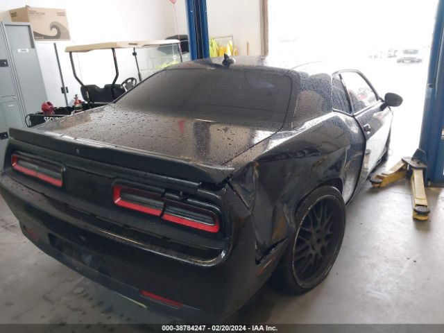 Photo 3 VIN: 2C3CDZFJ7JH128162 - DODGE CHALLENGER 