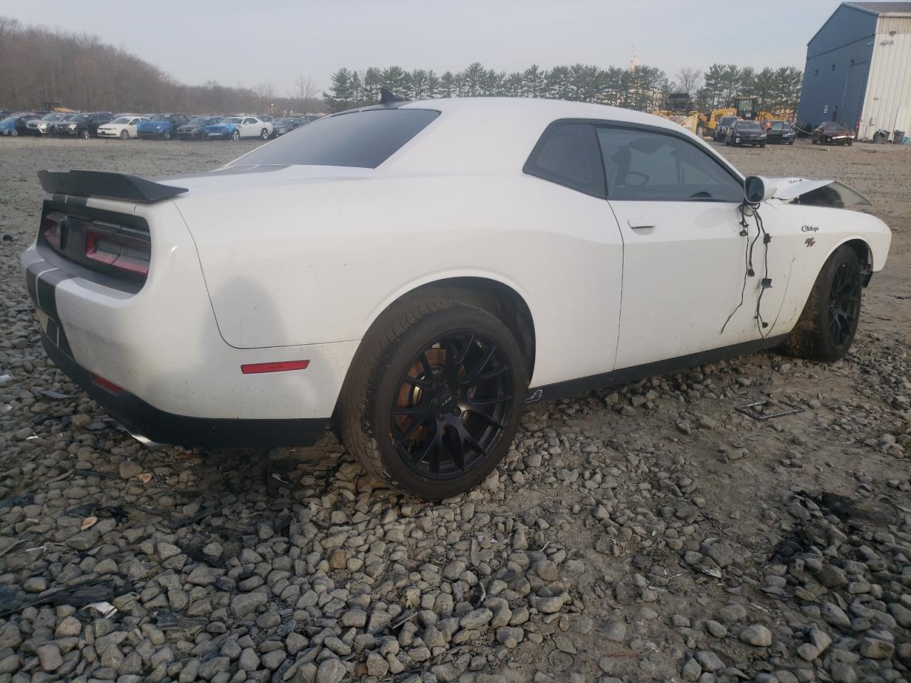 Photo 2 VIN: 2C3CDZFJ8FH706888 - DODGE CHALLENGER 