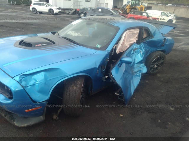 Photo 5 VIN: 2C3CDZFJ8JH310839 - DODGE CHALLENGER 