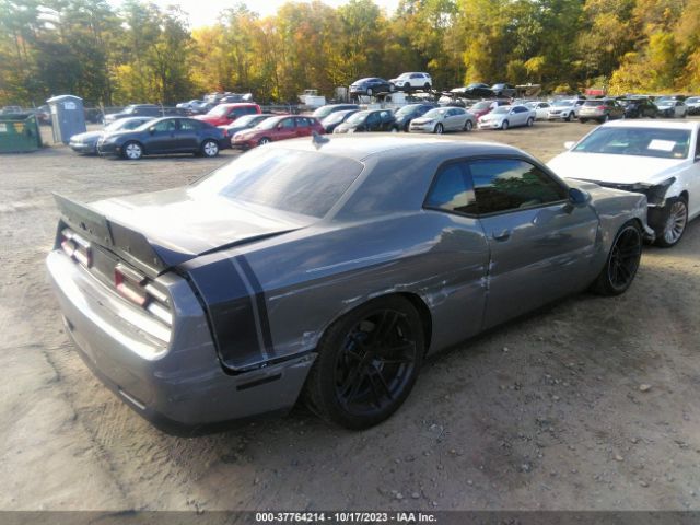 Photo 3 VIN: 2C3CDZFJ9JH155184 - DODGE CHALLENGER 