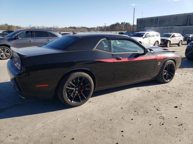 Photo 2 VIN: 2C3CDZFJ9KH640054 - DODGE CHALLENGER 