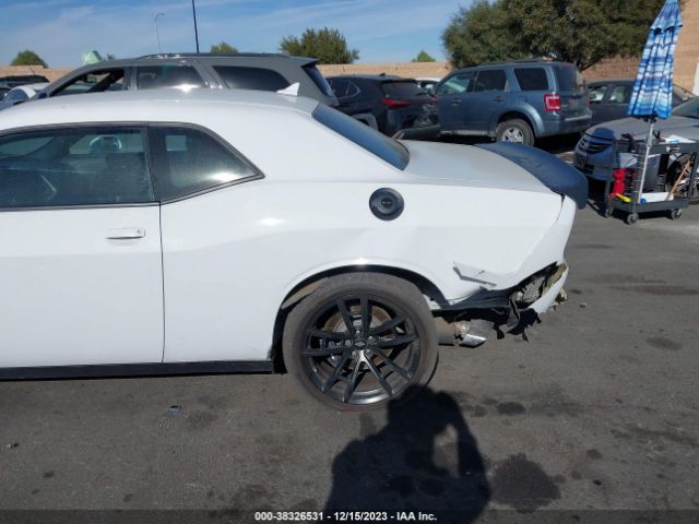 Photo 5 VIN: 2C3CDZFJ9MH615674 - DODGE CHALLENGER 