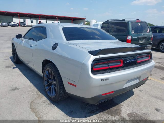 Photo 2 VIN: 2C3CDZFJ9PH615131 - DODGE CHALLENGER 