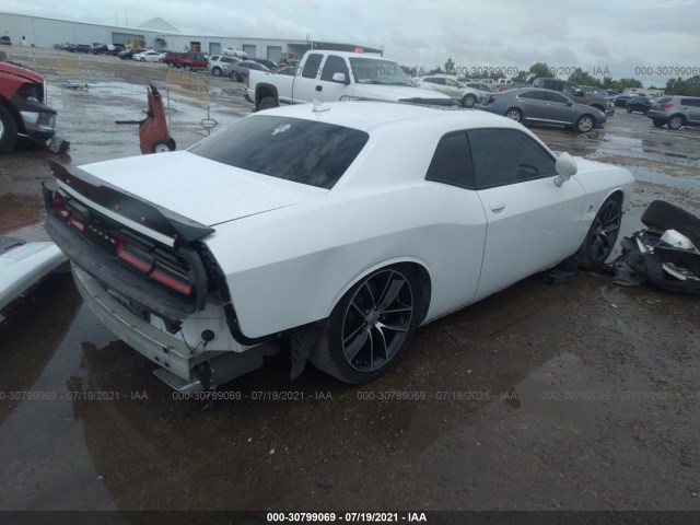 Photo 3 VIN: 2C3CDZFJXGH271552 - DODGE CHALLENGER 