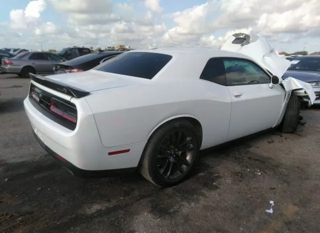 Photo 3 VIN: 2C3CDZFJXLH134525 - DODGE CHALLENGER 