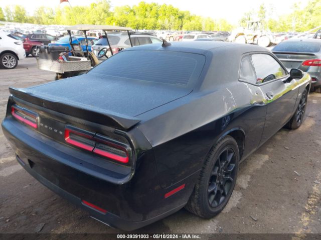 Photo 3 VIN: 2C3CDZGG1HH592822 - DODGE CHALLENGER 