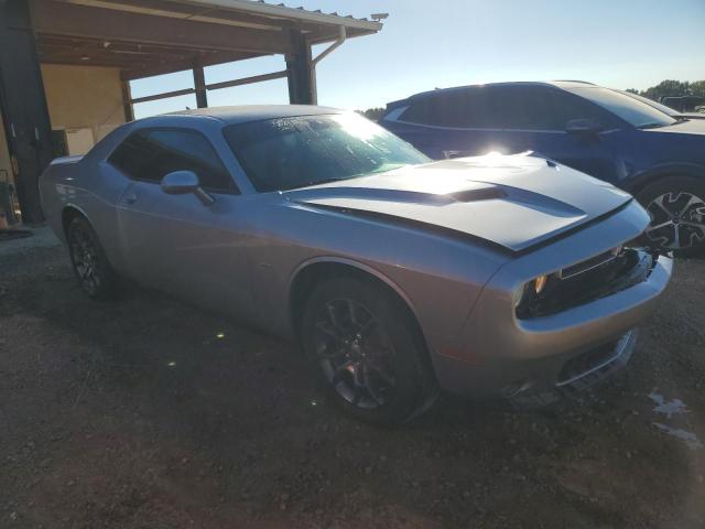 Photo 3 VIN: 2C3CDZGG2JH256750 - DODGE CHALLENGER 