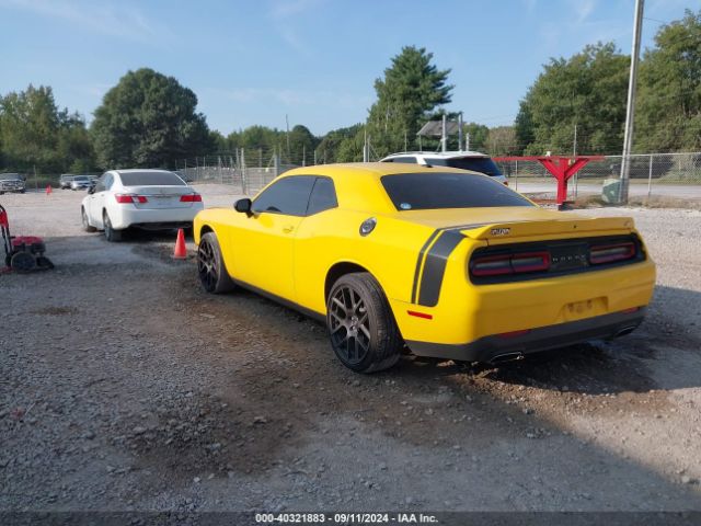 Photo 2 VIN: 2C3CDZGG2KH532197 - DODGE CHALLENGER 