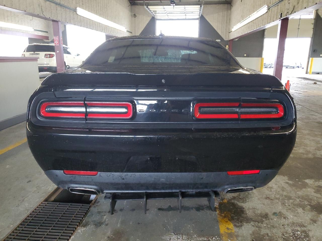 Photo 5 VIN: 2C3CDZGG3HH574662 - DODGE CHALLENGER 