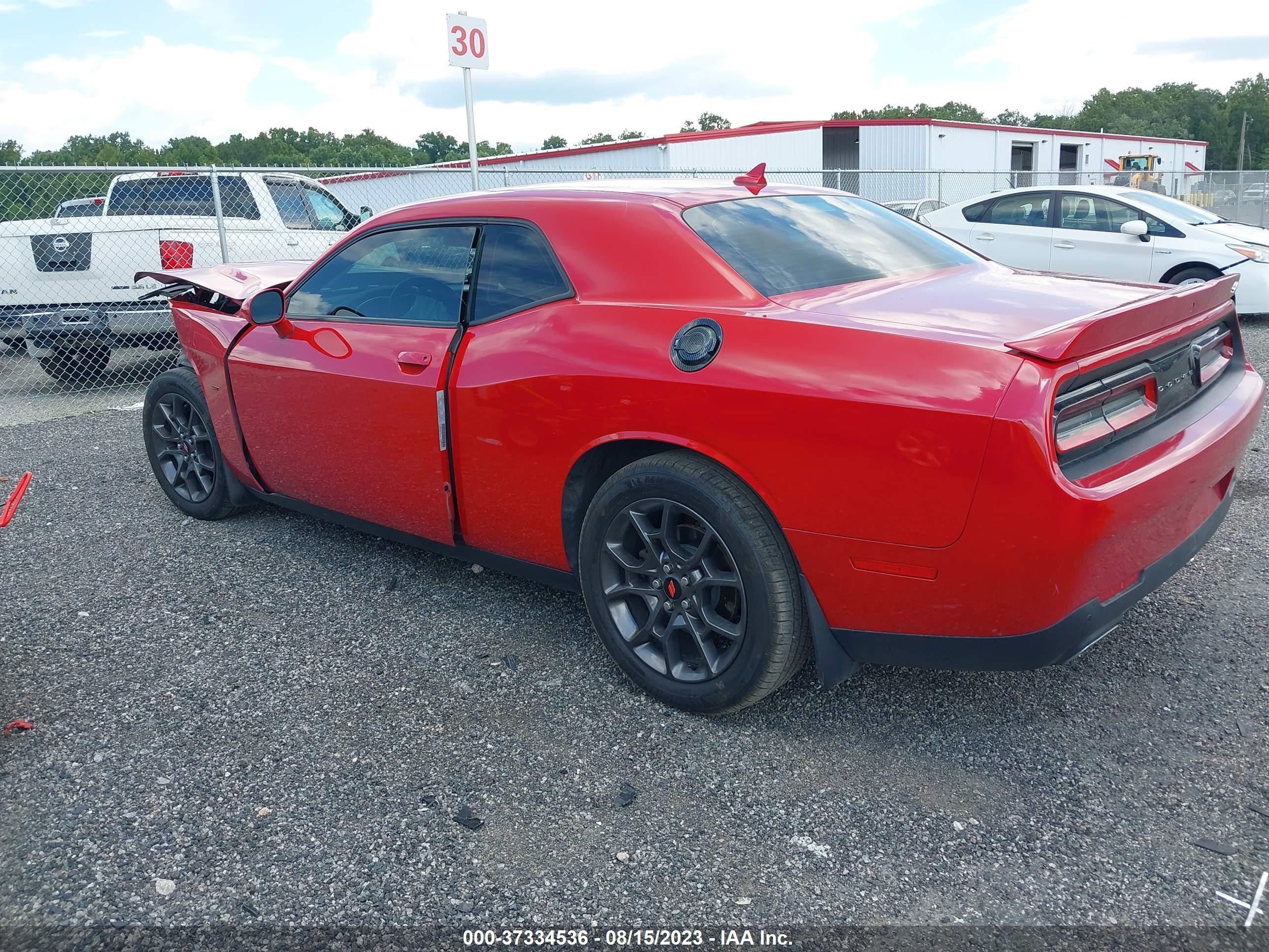 Photo 2 VIN: 2C3CDZGG4JH124346 - DODGE CHALLENGER 