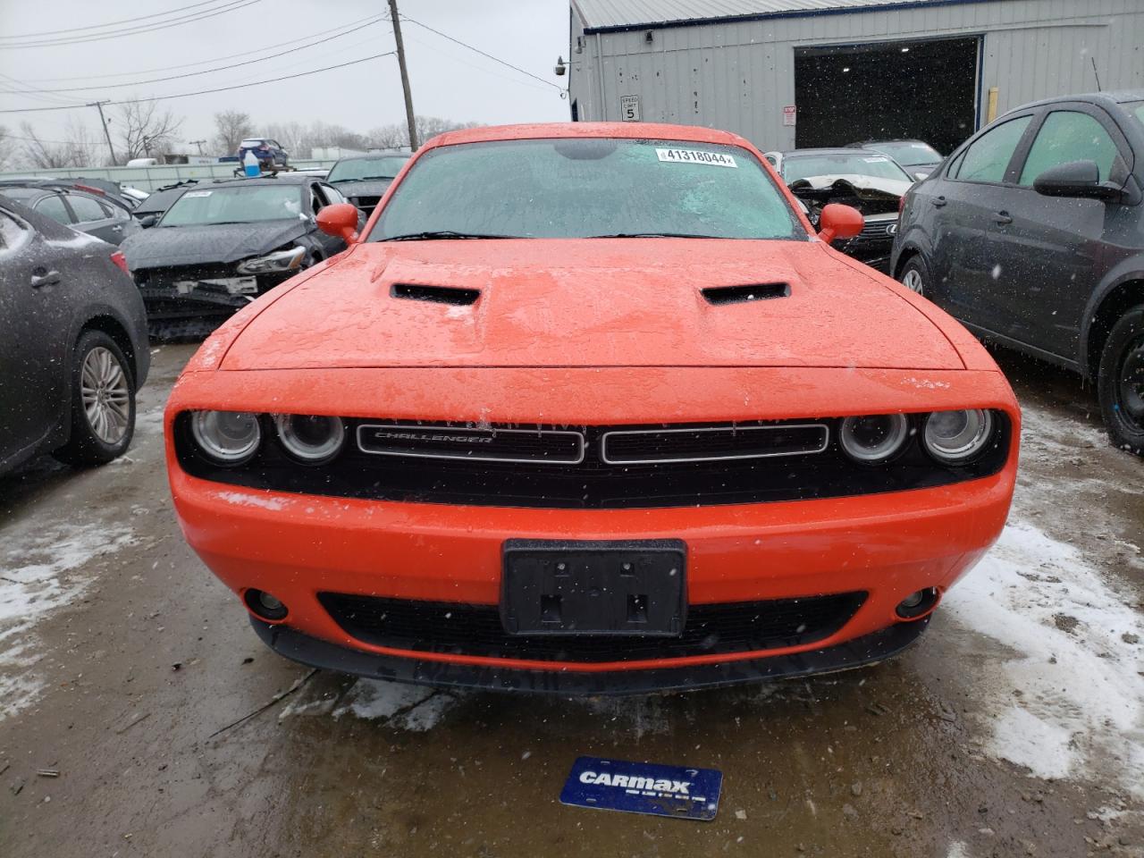 Photo 4 VIN: 2C3CDZGG5JH220101 - DODGE CHALLENGER 