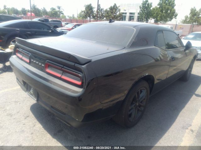 Photo 3 VIN: 2C3CDZGG5KH504569 - DODGE CHALLENGER 