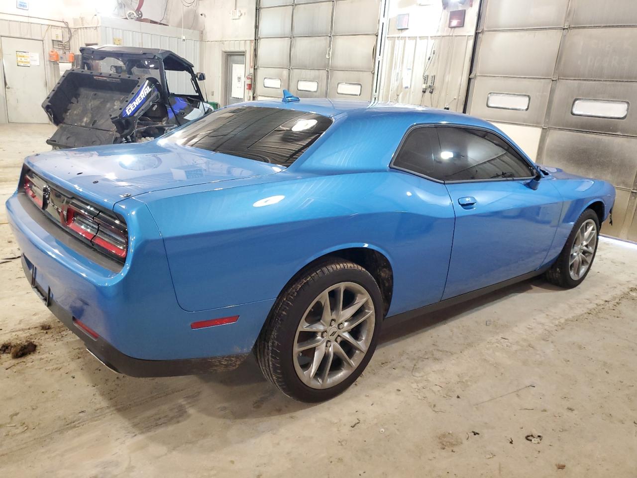 Photo 2 VIN: 2C3CDZGG5PH655483 - DODGE CHALLENGER 