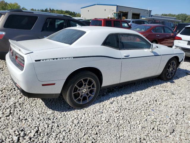 Photo 2 VIN: 2C3CDZGG7JH257036 - DODGE CHALLENGER 