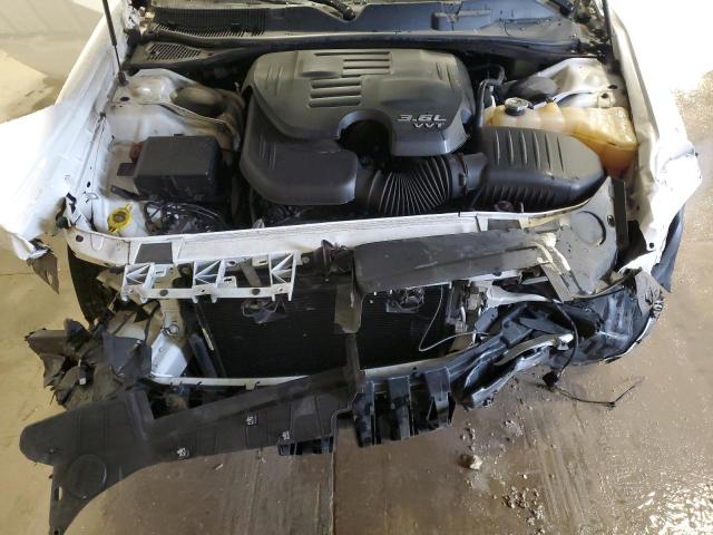 Photo 10 VIN: 2C3CDZGG8JH256719 - DODGE CHALLENGER 