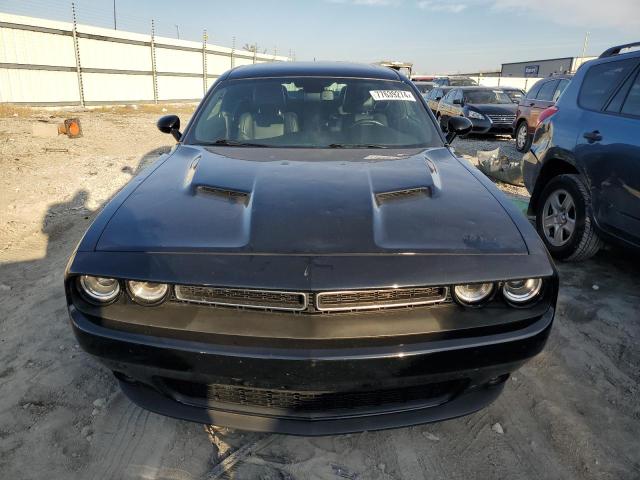 Photo 4 VIN: 2C3CDZGGXHH629639 - DODGE CHALLENGER 